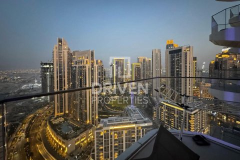 1 غرف نوم شقة في Address Harbour Point, الإمارات العربية المتحدة رقم 202533 14