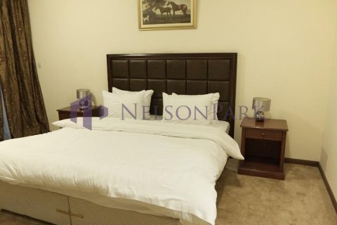 3 bedrooms Apartment in Doha, Qatar No. 60920 11