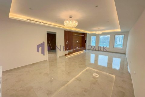 2 bedrooms Townhouse in Doha, Qatar No. 60998 1