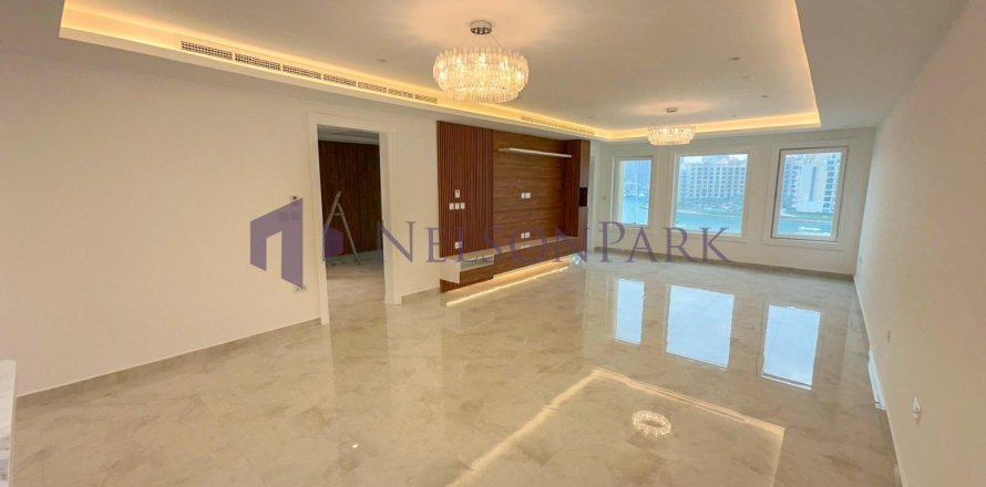 2 bedrooms Townhouse in Doha, Qatar No. 60998