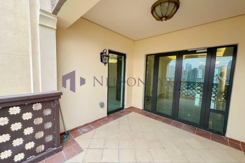 2 bedrooms Townhouse in Doha, Qatar No. 60998 10