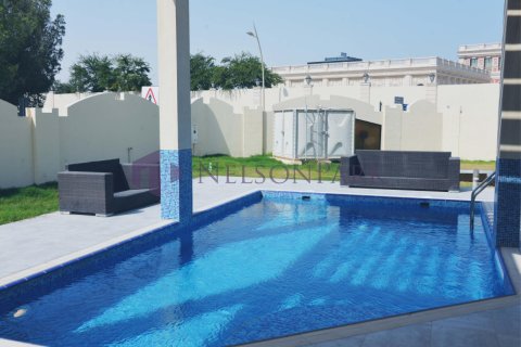 4 bedrooms Villa in Doha, Qatar No. 60921 3