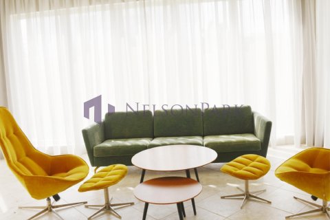 4 bedrooms Villa in Doha, Qatar No. 60921 11