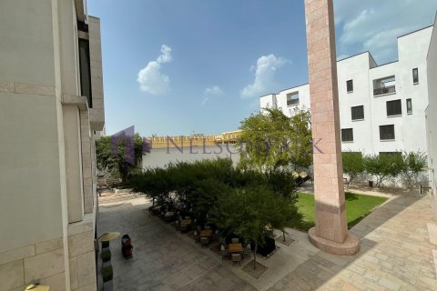 3 bedrooms Apartment in Doha, Qatar No. 58451 20