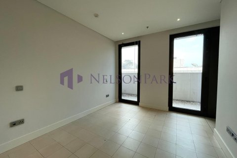 3 bedrooms Apartment in Doha, Qatar No. 58451 15