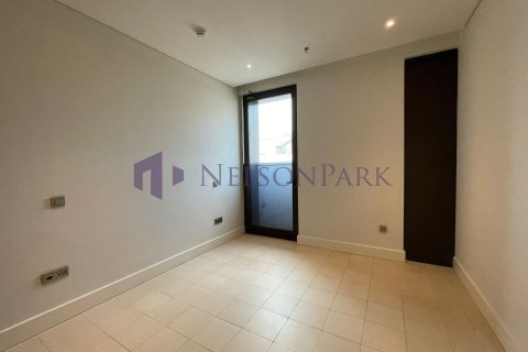 3 bedrooms Apartment in Doha, Qatar No. 58451 5
