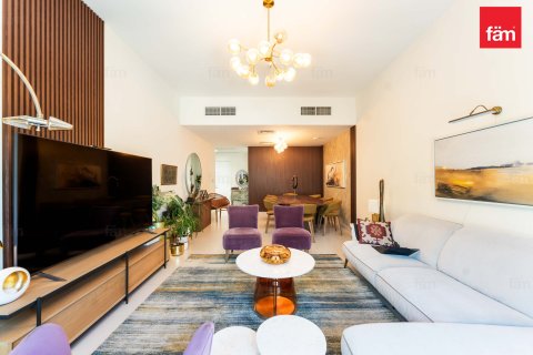 3 bedrooms Villa in Dubai, UAE No. 164906 2