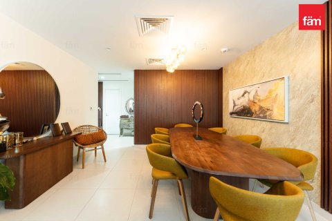 3 bedrooms Villa in Dubai, UAE No. 164906 24