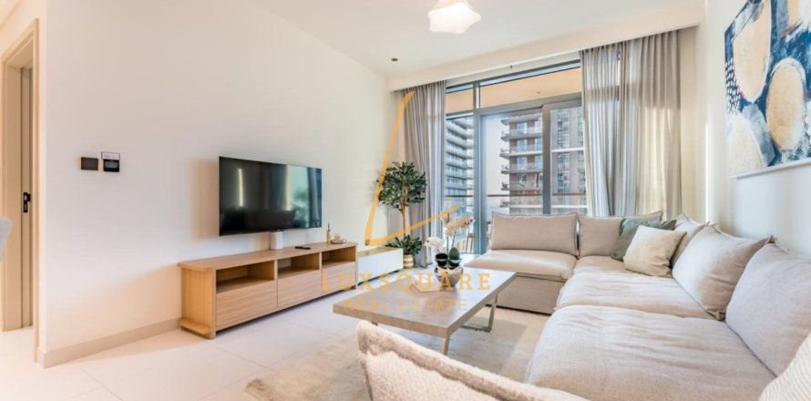1 bedroom Apartment in EMAAR Beachfront, UAE No. 160972