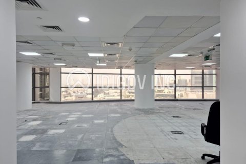 93m² Building in Dubai Media City, UAE No. 87811 11