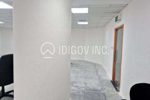 93m² Building in Dubai Media City, UAE No. 87811 1