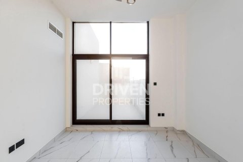 Townhouse de 4 dormitorios en District 11, UAE No. 190318 8