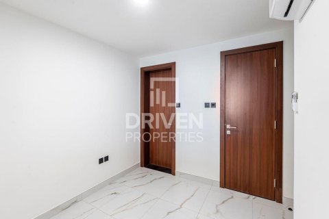 Townhouse de 4 dormitorios en District 11, UAE No. 190318 12