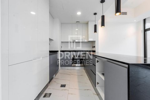 Townhouse de 4 dormitorios en District 11, UAE No. 190318 4
