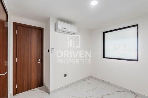 Townhouse de 4 dormitorios en District 11, UAE No. 190318 13