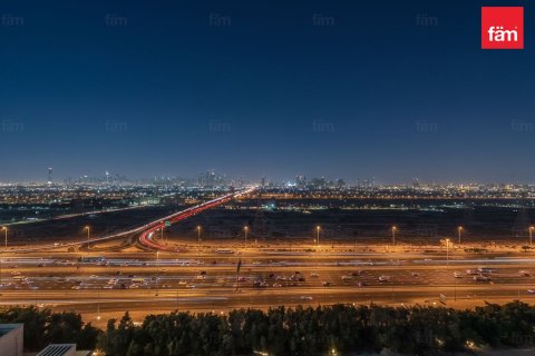 Квартира с 2 спальнями в Дубай, ОАЭ №145270 3