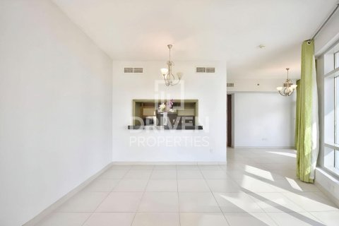 Квартира с 2 спальнями в The Lofts, ОАЭ №137919 17