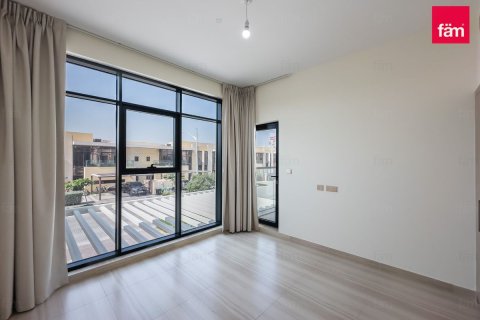 4 bedrooms Townhouse in Dubai, UAE No. 149301 6