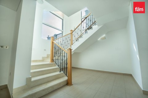 4 غرف نوم فيلا في دبي, الإمارات العربية المتحدة رقم 141241 10