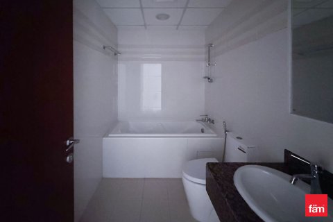 Квартира с 2 спальнями в Дубай, ОАЭ №141240 11