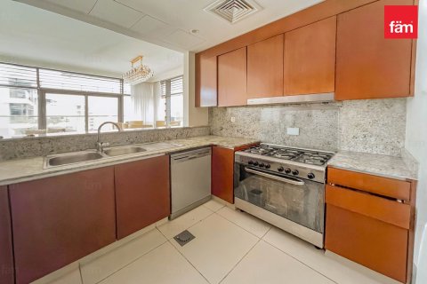 Квартира с 3 спальнями в Дубай Хилс Эстейт, ОАЭ №137492 8