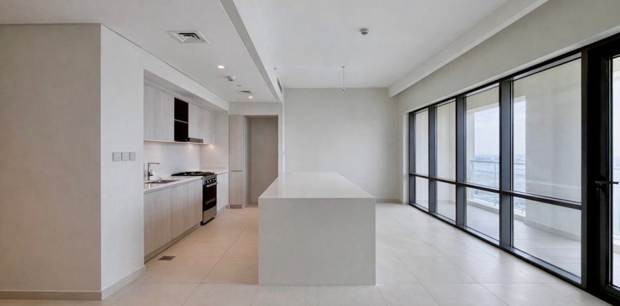 Квартира с 2 спальнями в Дубай, ОАЭ №137490