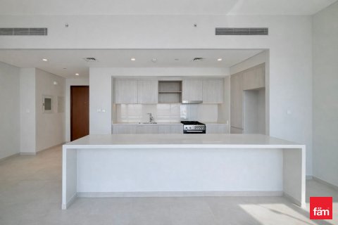 Квартира с 2 спальнями в Дубай, ОАЭ №137490 4