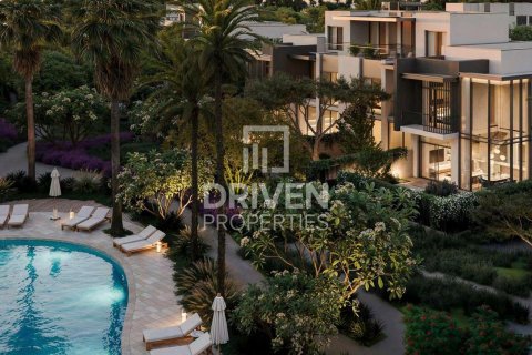Villa de 3 dormitorios en Dubai Land, UAE No. 85098 7