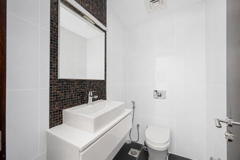 2 bedrooms Apartment in Jumeirah Village Circle, UAE No. 195068 5