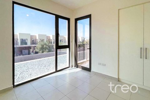 Таунхаус с 3 спальнями в EMAAR South, ОАЭ №203956 8