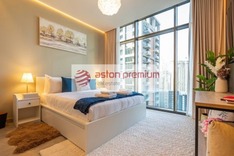 2 bedrooms Apartment in Business Bay, UAE No. 203958 10