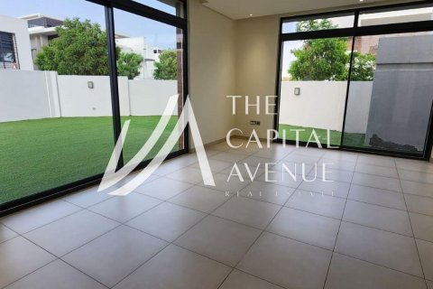 Villa de 5 dormitorios en Yas Island, UAE No. 185615