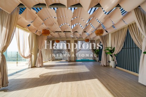 1 bedroom Apartment in FIVE at Jumeirah Village Circle, UAE No. 185618 16