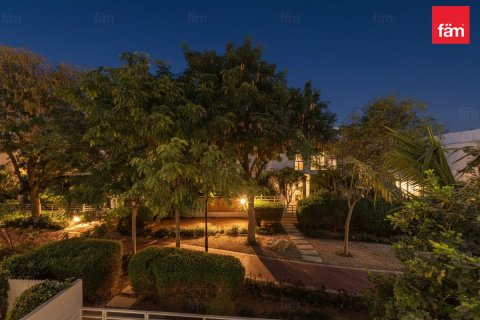 Townhouse de 3 chambres à Dubai, UAE No. 144570 17