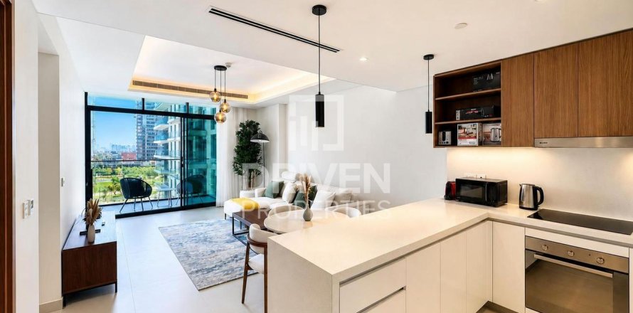 1 bedroom Apartment in City Walk, UAE No. 200004
