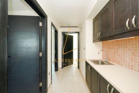 Villa de 4 dormitorios en Jumeirah Park, UAE No. 150296 20