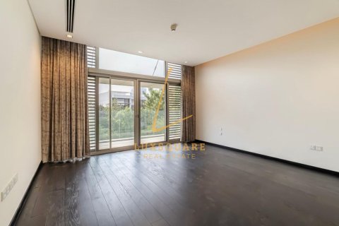 Villa de 4 dormitorios en District One, UAE No. 150294 21