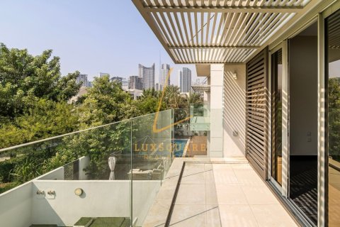 Villa de 4 dormitorios en District One, UAE No. 150294 25