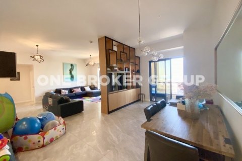 Apartment de 4 dormitorios en RIMAL Dubai, UAE No. 95715 13