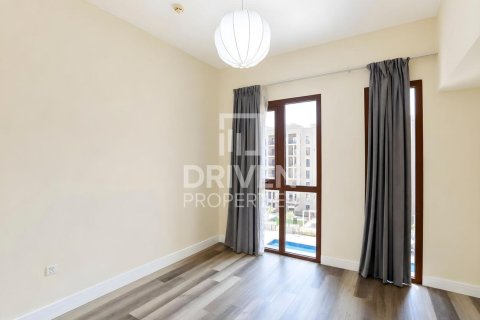 Квартира с 2 спальнями в Zahra Breeze Apartments, ОАЭ №188553 8