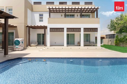 Villa de 5 chambres à Dubai, UAE No. 100779 2