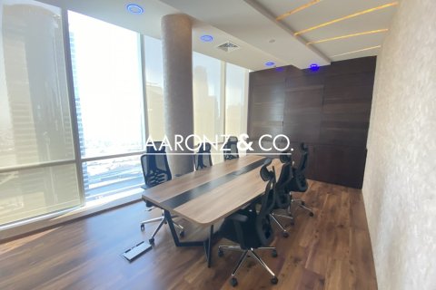 91m² Office in Business Bay, UAE No. 144908