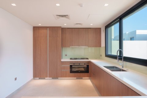 3 bedrooms Villa on the Yas Island, UAE No. 195087 5