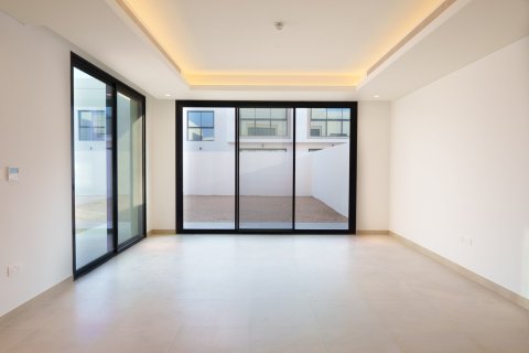 3 bedrooms Villa on the Yas Island, UAE No. 195087 16