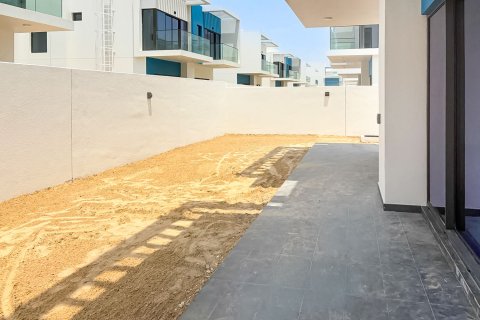 6 bedrooms Villa in Damac Lagoons, UAE No. 195086 4