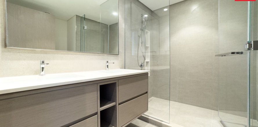 Appartement de 2 chambres à Dubai, UAE No. 146284