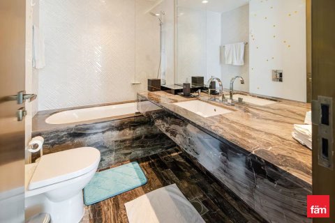 Квартира с 2 спальнями в Дубай Марина, ОАЭ №146285 14