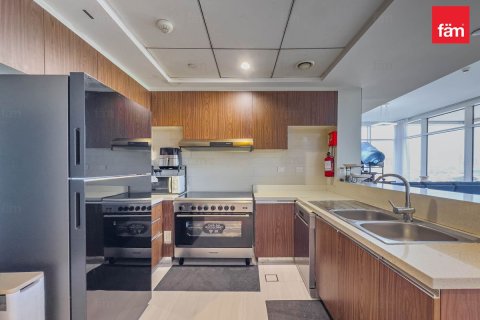 Квартира с 2 спальнями в Аль-Кифаф, ОАЭ №146281 8