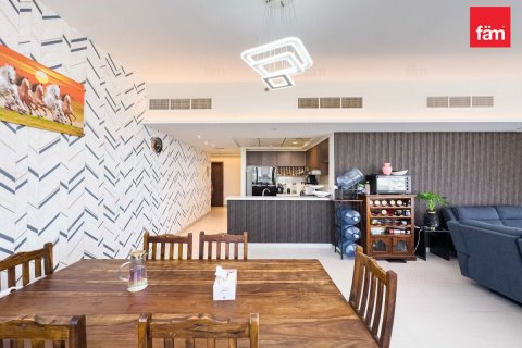 Квартира с 2 спальнями в Аль-Кифаф, ОАЭ №146281 6