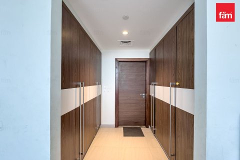 Квартира с 2 спальнями в Аль-Кифаф, ОАЭ №146281 12